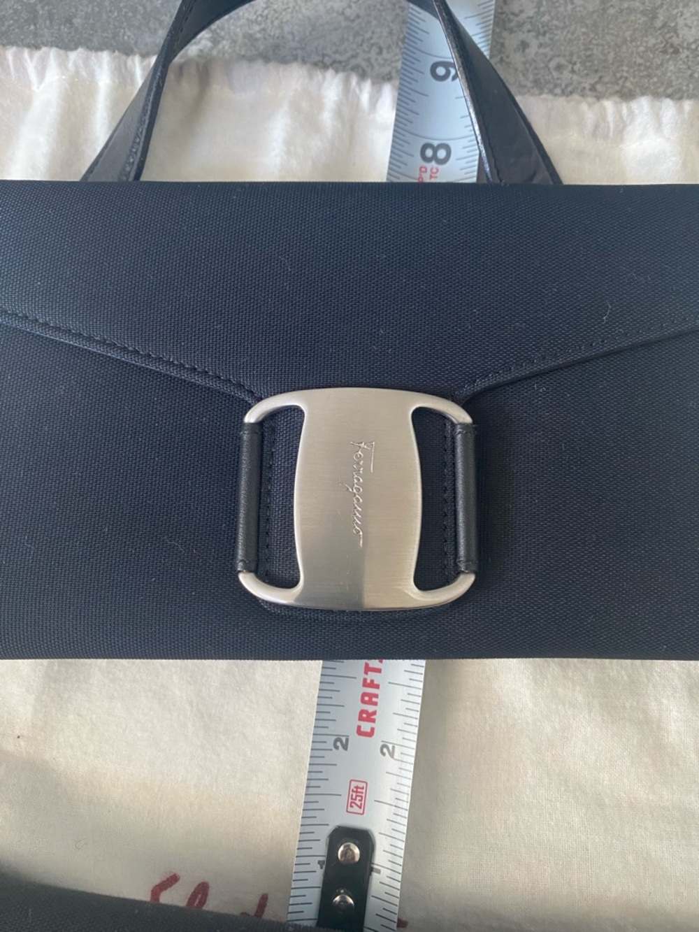 Salvatore Ferragamo Medium canvas Shoulder Bag And Wallet Set Black pre owned - Picture 14 of 17